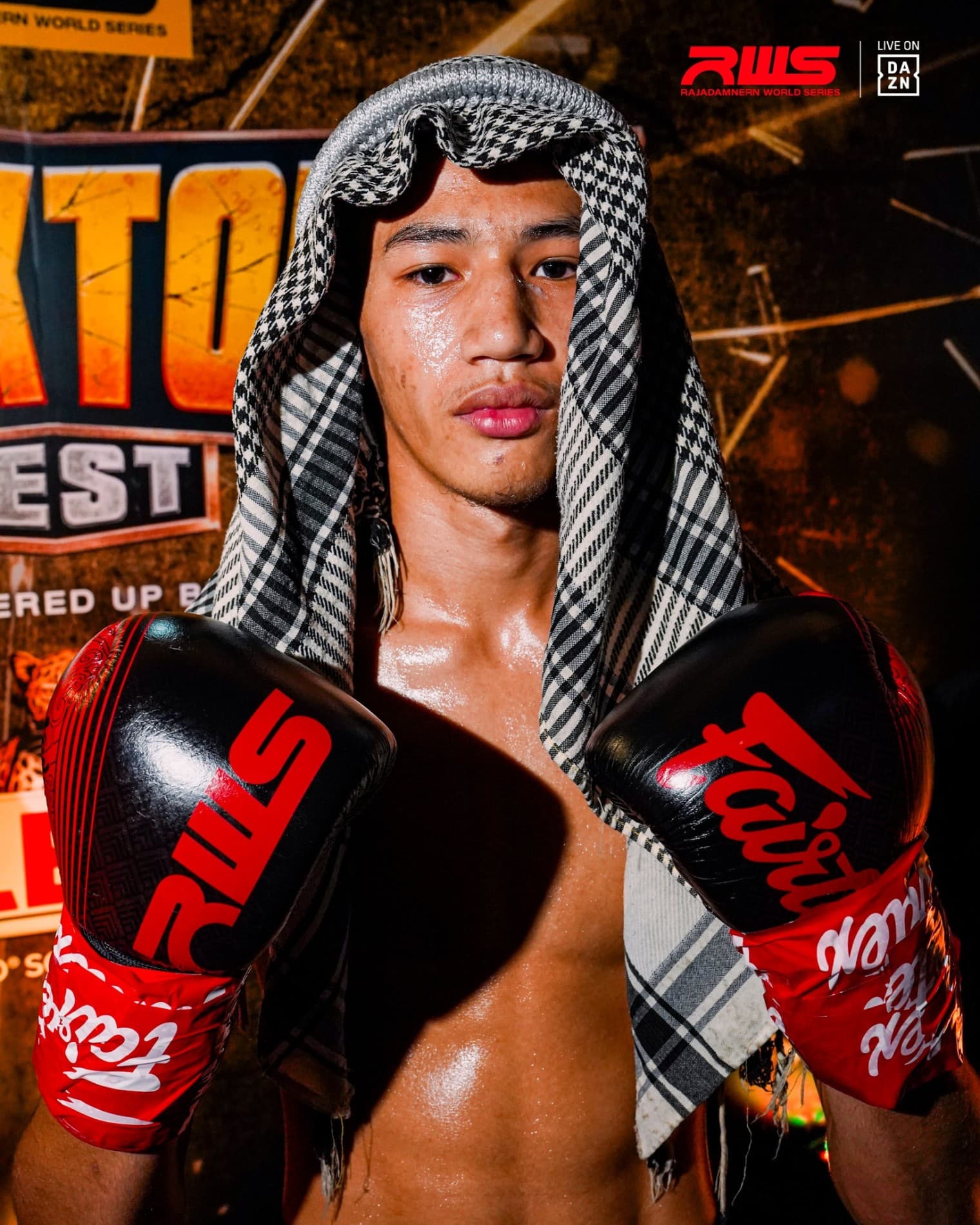 At 15, Yousri Adgham Makes RWS Debut with Knockout, Following in His Father's Footsteps at Rajadamnern
